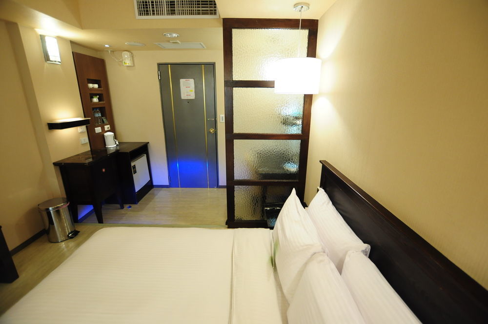 גאושיונג Kindness Hotel Shinkuchan מראה חיצוני תמונה