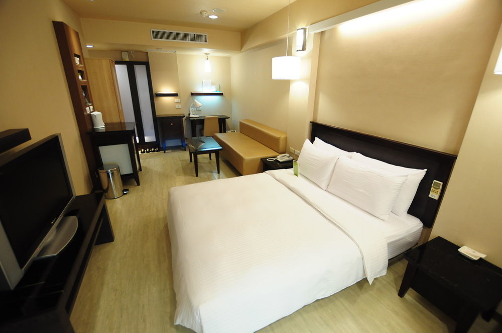 גאושיונג Kindness Hotel Shinkuchan מראה חיצוני תמונה