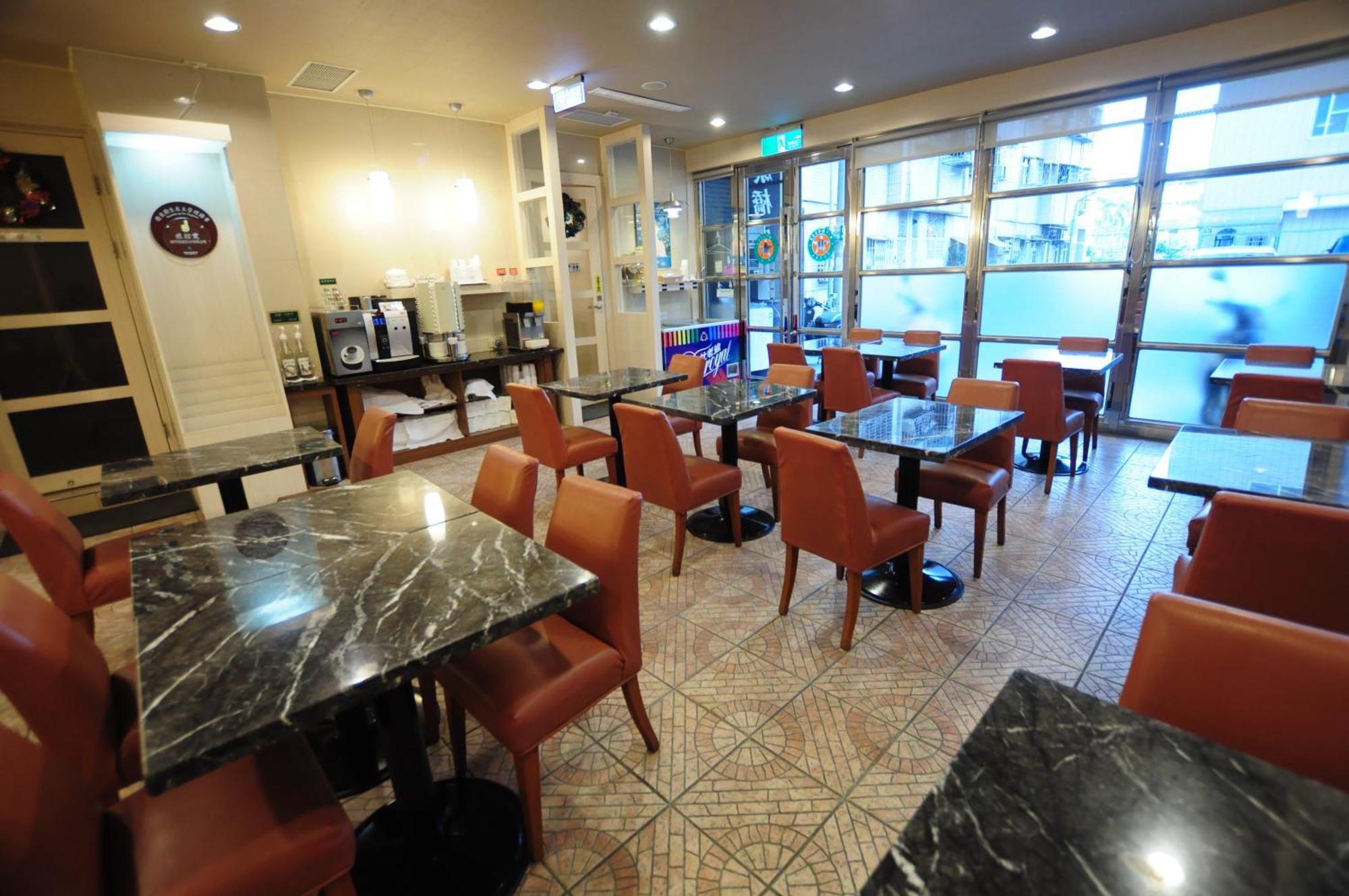 גאושיונג Kindness Hotel Shinkuchan מראה חיצוני תמונה