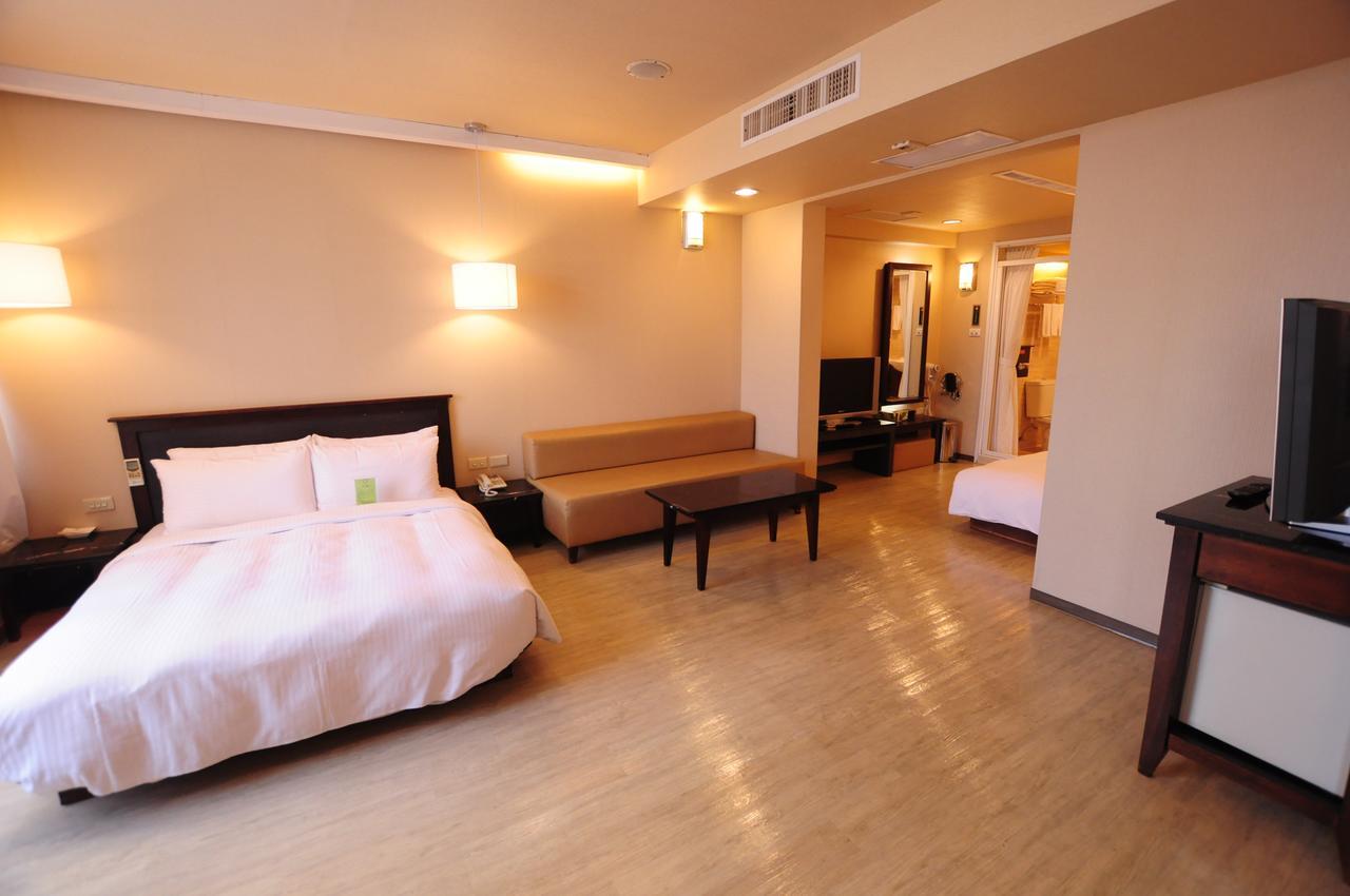 גאושיונג Kindness Hotel Shinkuchan מראה חיצוני תמונה