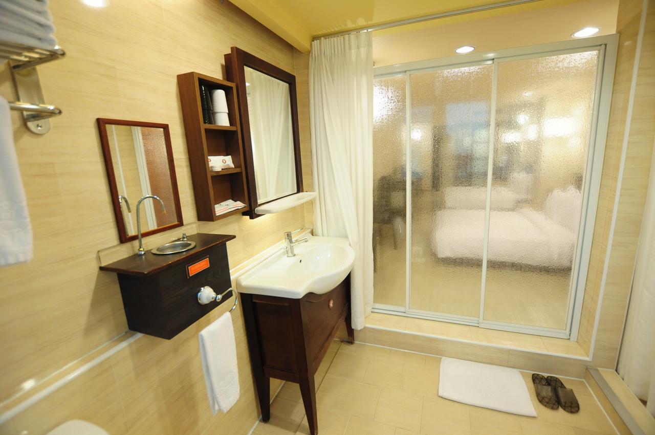 גאושיונג Kindness Hotel Shinkuchan מראה חיצוני תמונה