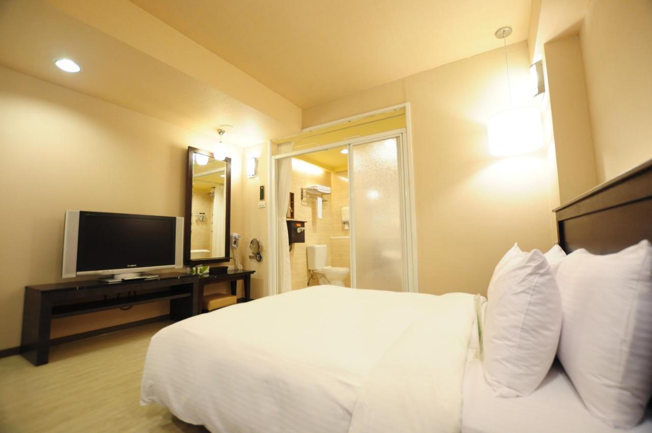 גאושיונג Kindness Hotel Shinkuchan מראה חיצוני תמונה